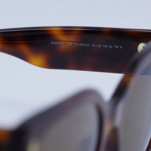 ?️ New Fendi FE40070I 53H Polarized Sunglasses - Shiny Havana Frame main image 5